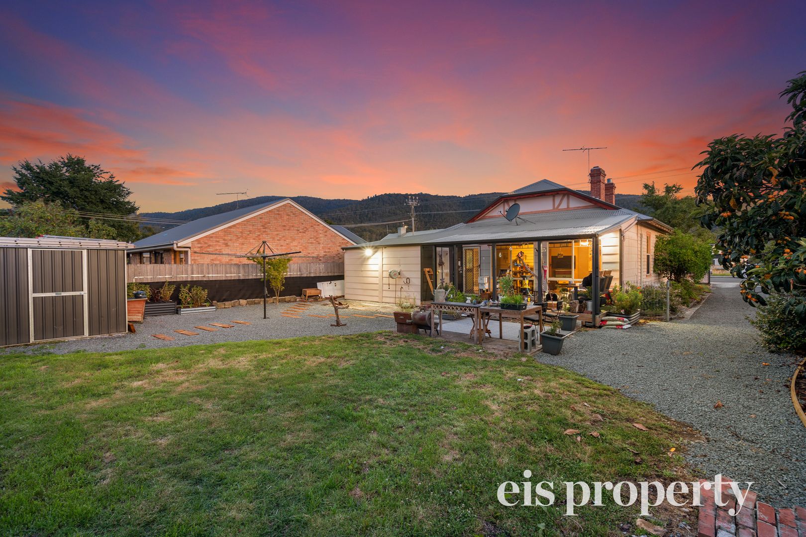 33 Sale Street, Huonville TAS 7109 Domain