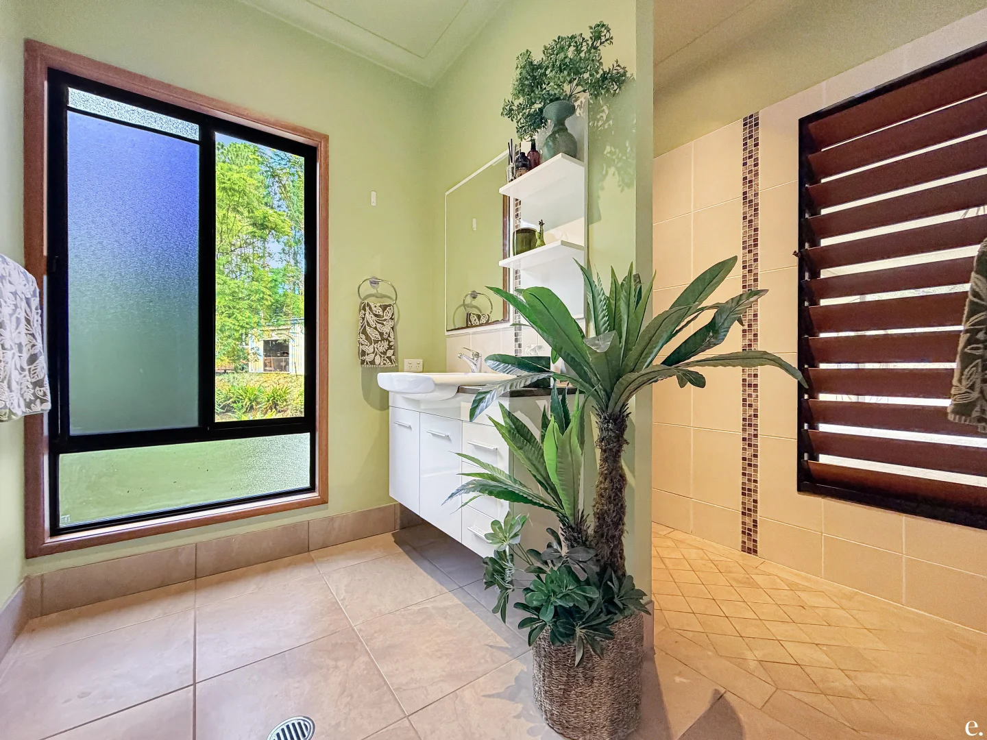 Additional image 17 of 2 Spry Close, Barrine QLD 4872