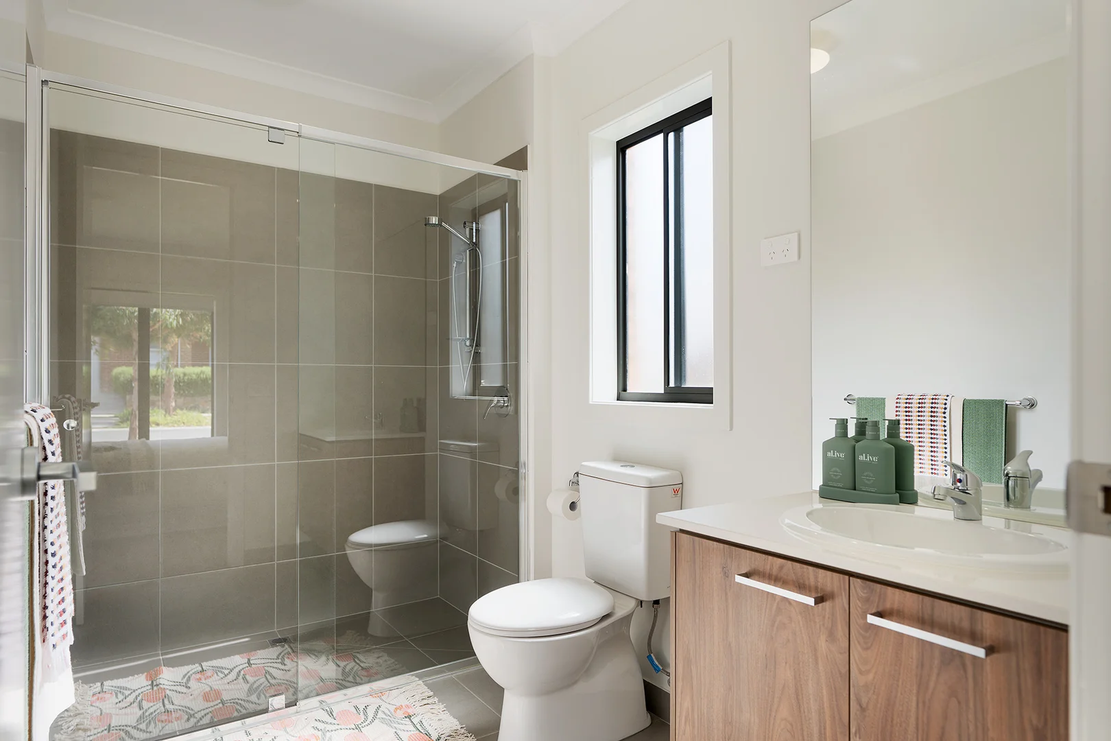 Additional image 6 of 18a Woodman Drive, McKenzie Hill VIC 3451