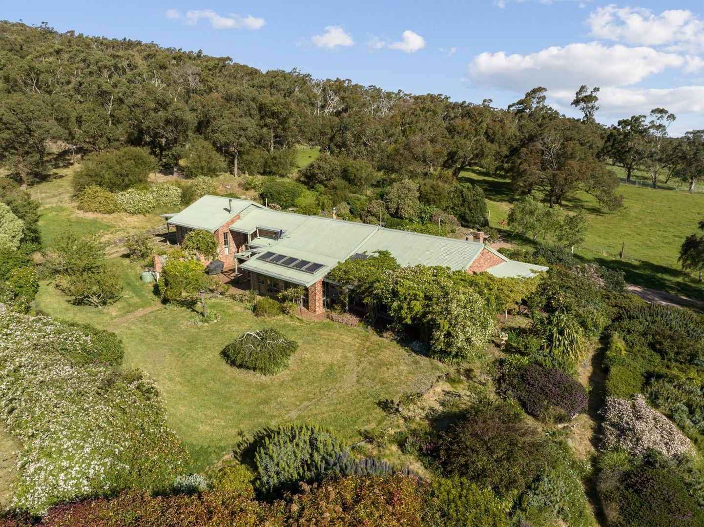 140 Toomeys Lane, Chintin VIC 3756, Image 0