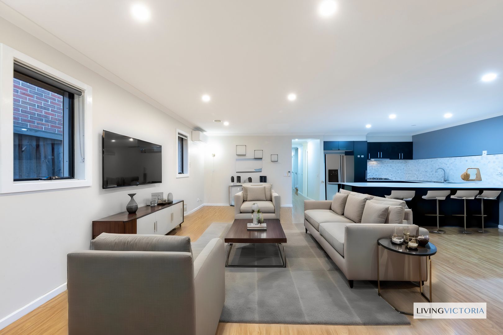 4 bedrooms House in 2 Burberry Lane DEER PARK VIC, 3023