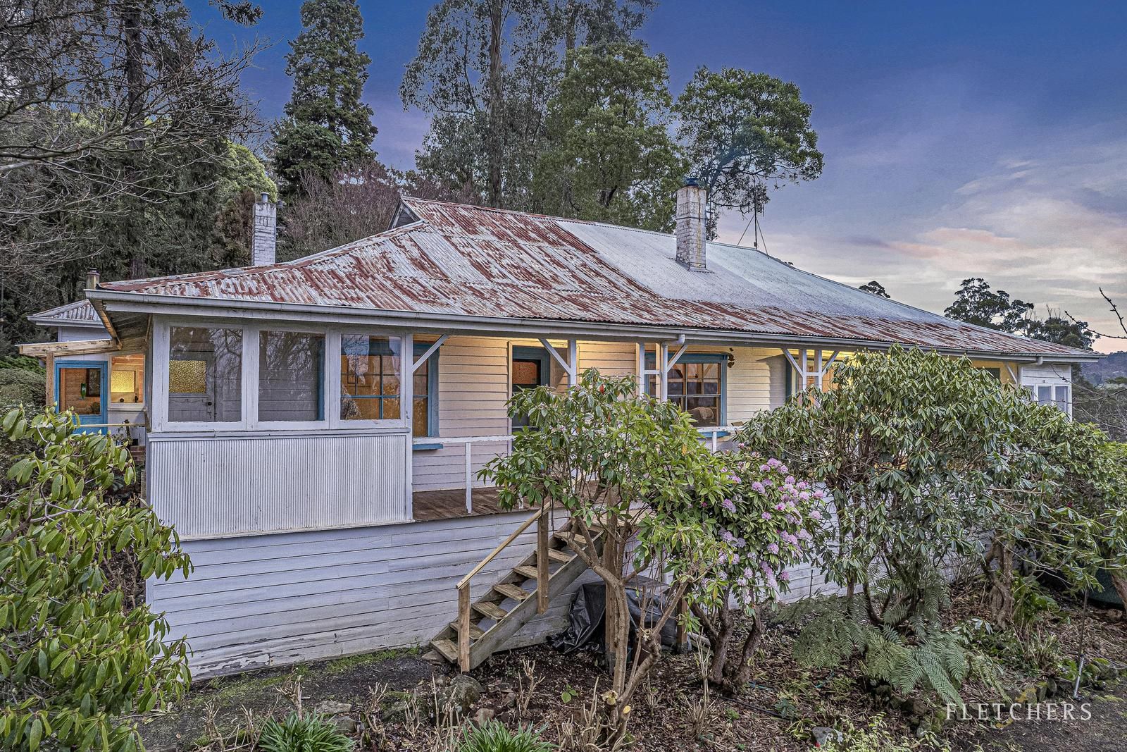 2 Locarno Avenue, Kallista VIC 3791, Image 2