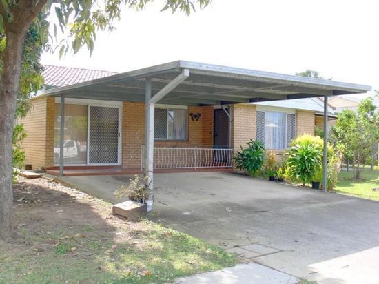 3 bedrooms House in 17 Alkeeba Street BANYO QLD, 4014