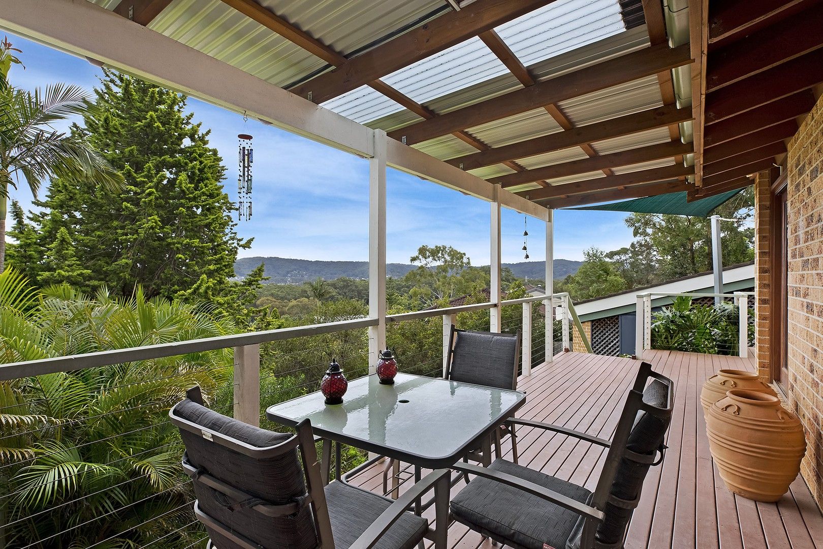 3 bedrooms House in 15 Beveridge Drive GREEN POINT NSW, 2251