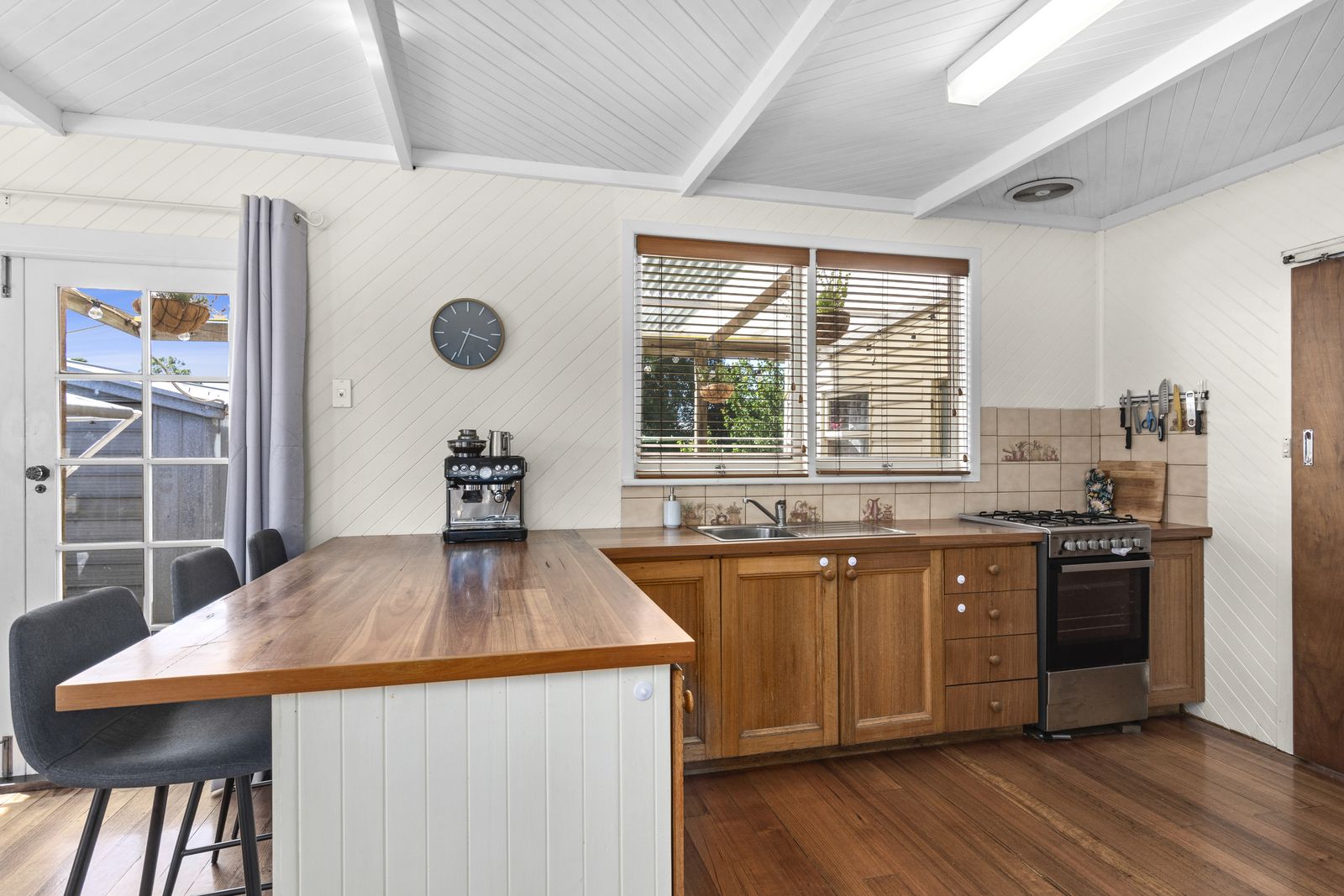 44 Vistula Avenue, Bell Park VIC 3215, Image 2