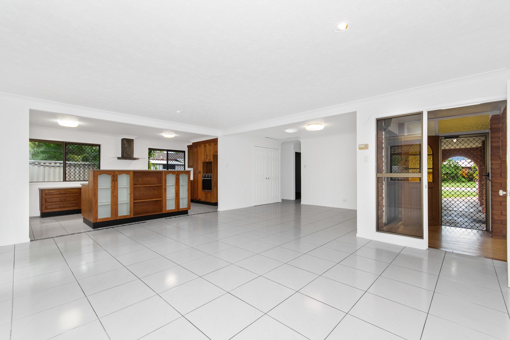 3 Garden Grove Crescent, Kirwan QLD 4817, Image 2