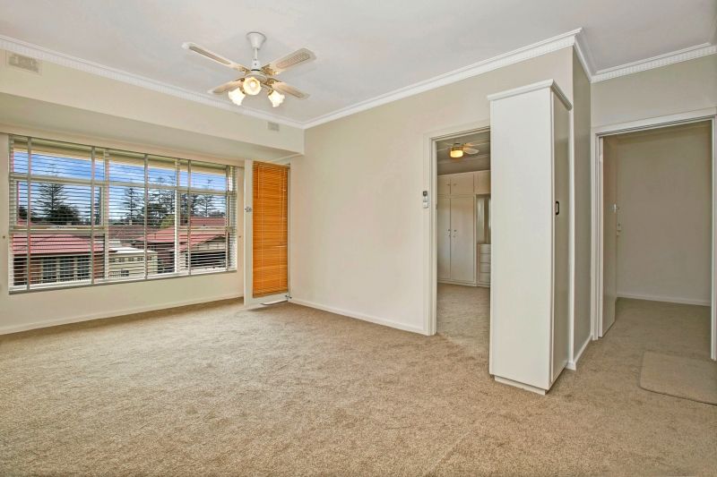 11/4 Dunbar Terrace, Glenelg East SA 5045 Apartment For Rent Domain