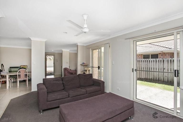 6 Yamie Ave, Varsity Lakes QLD 4227, Image 2