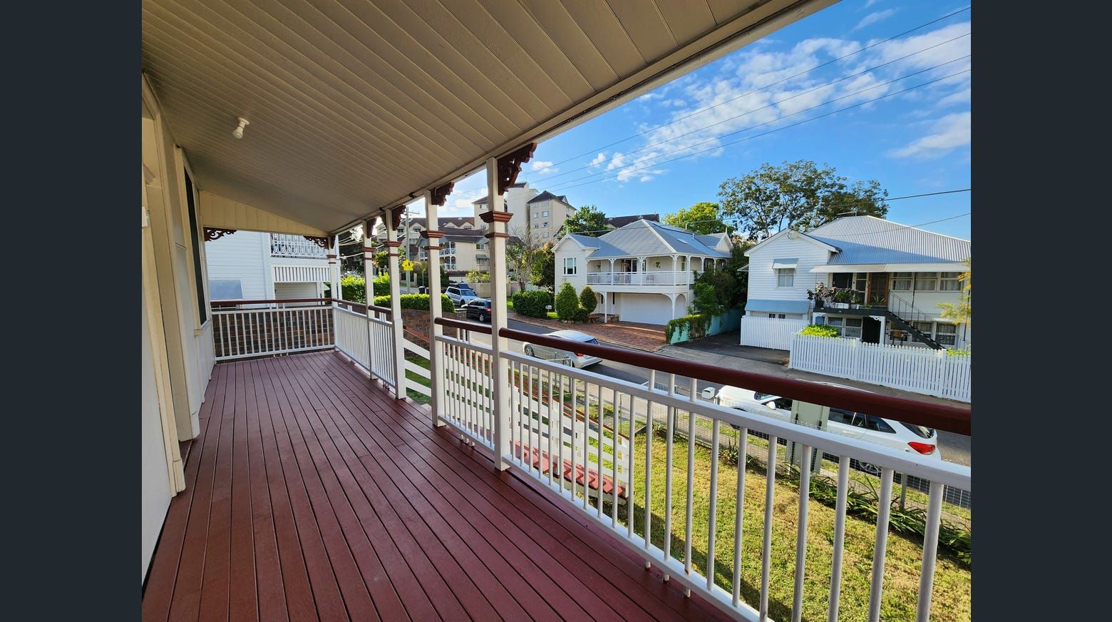 4 bedrooms House in 64 Lockerbie Street KANGAROO POINT QLD, 4169