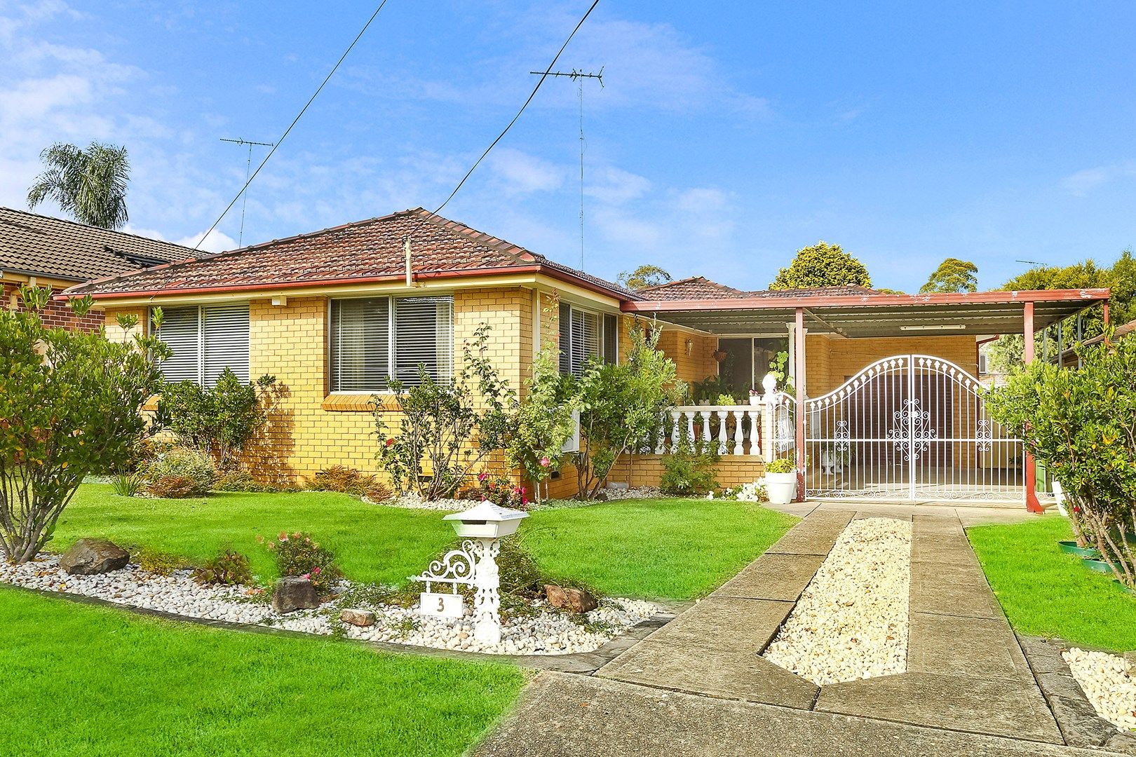 3 Parer Avenue, Condell Park NSW 2200, Image 0