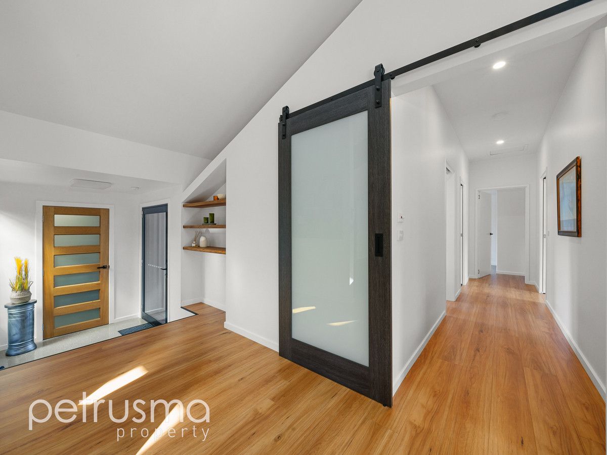 2/54 Forster Street, New Town TAS 7008, Image 2