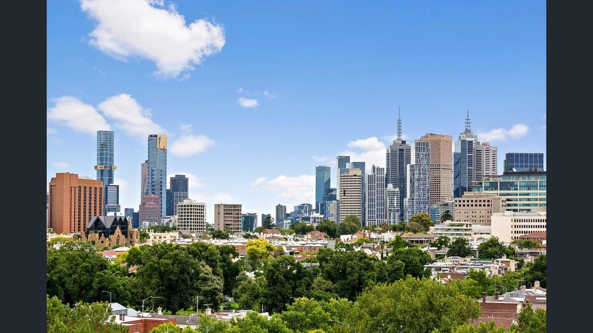 2 bedrooms Apartment / Unit / Flat in 701/8 Garfield Street RICHMOND VIC, 3121
