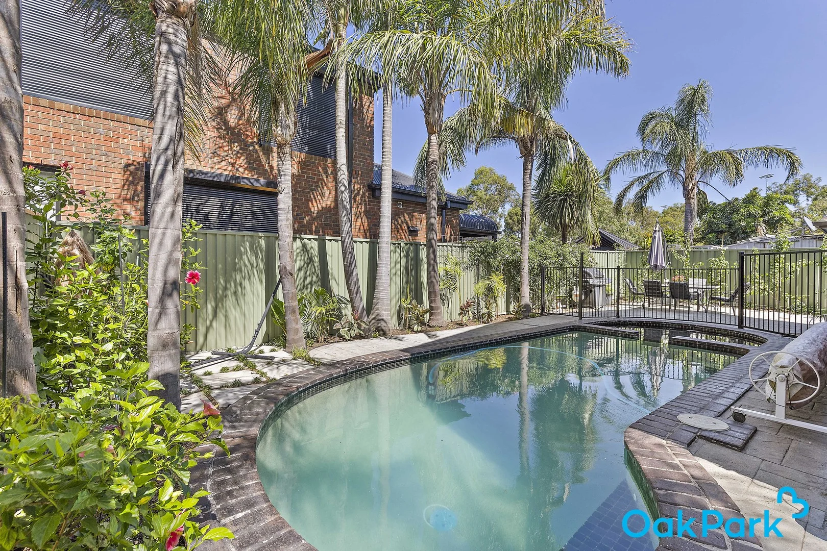 99 Devereaux Street, Oak Park VIC 3046