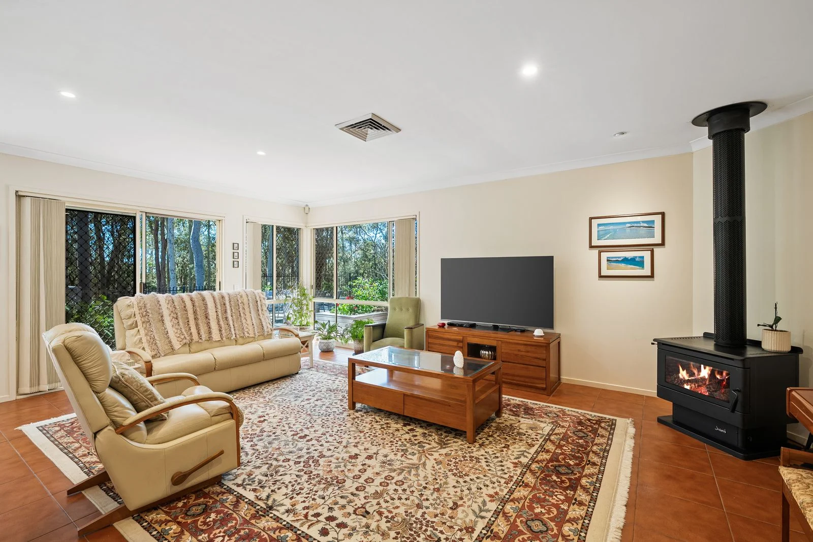 10 Appletree Close, Glenning Valley NSW — StMate
