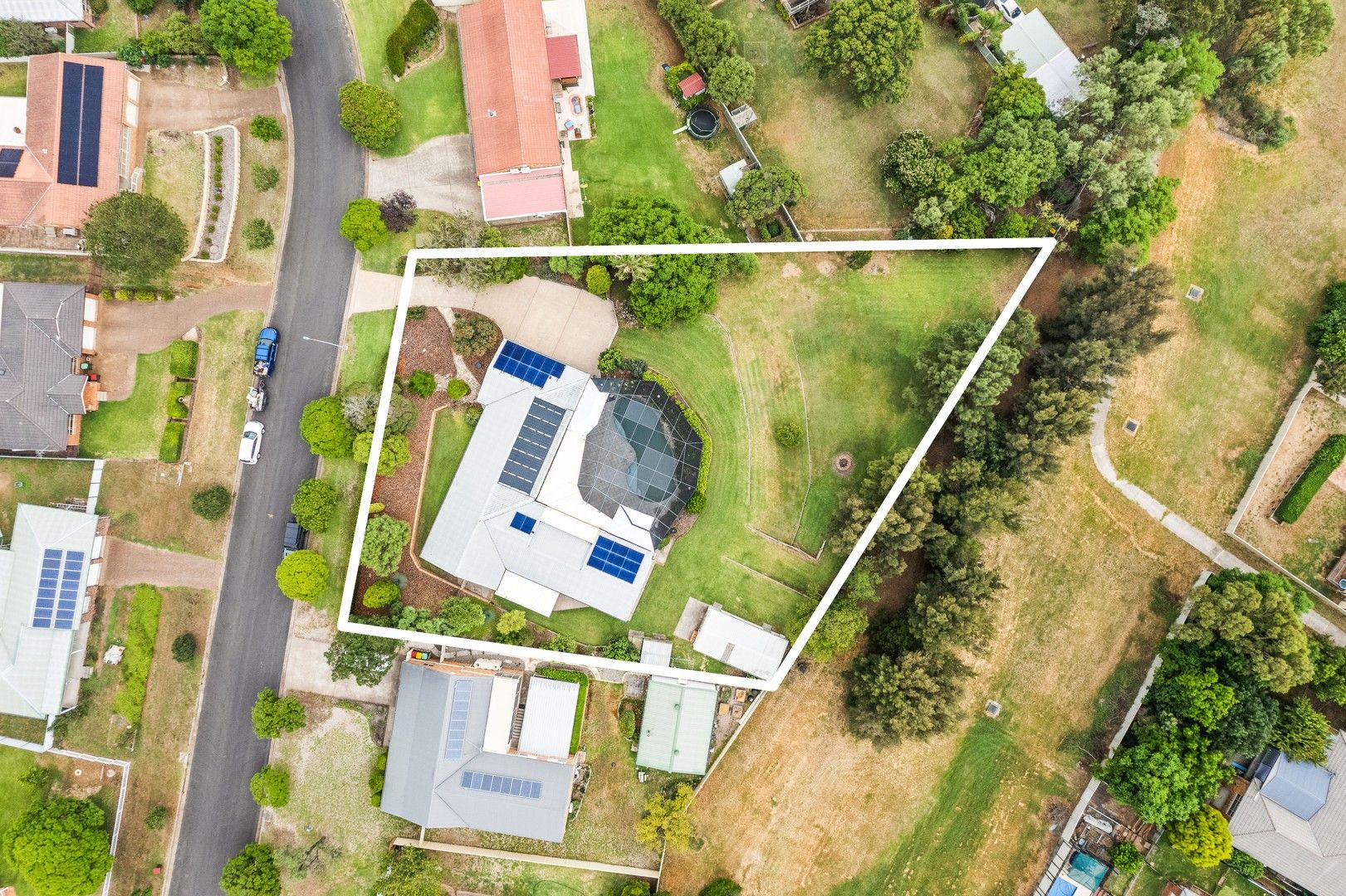 27 Burgundy Street, Muswellbrook NSW 2333, Image 0