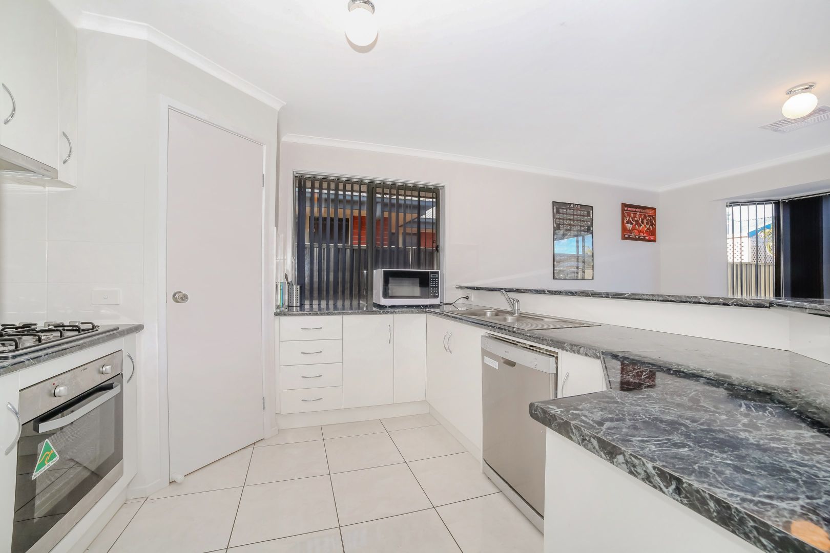 27 Tonkin Terrace, Penfield SA 5121, Image 2