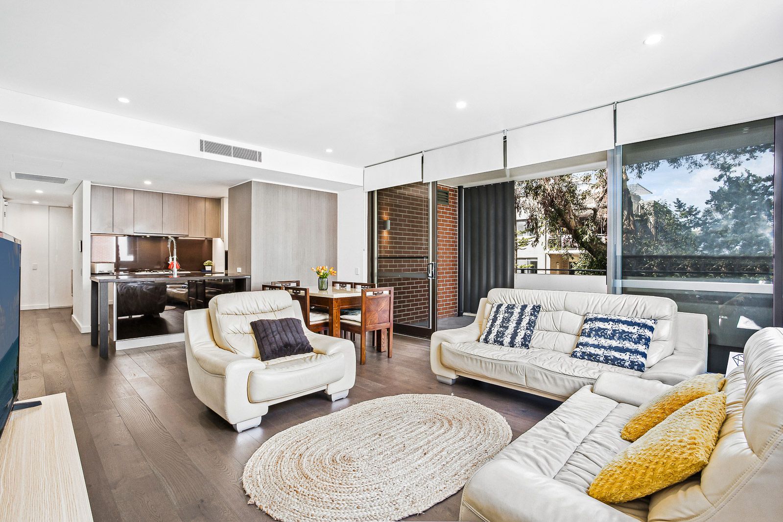 3 bedrooms Apartment / Unit / Flat in 206/11 Victoria Street ROSEVILLE NSW, 2069