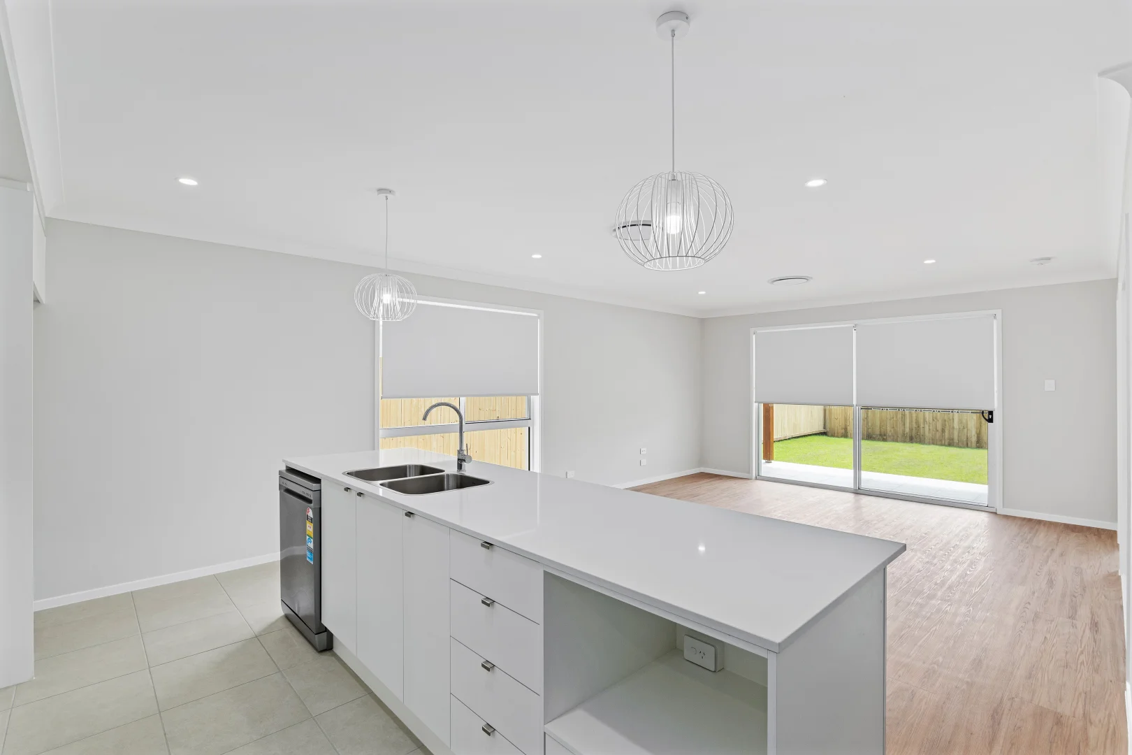 Additional image 2 of 99 Belvedere Dr, Spring Mountain QLD 4300