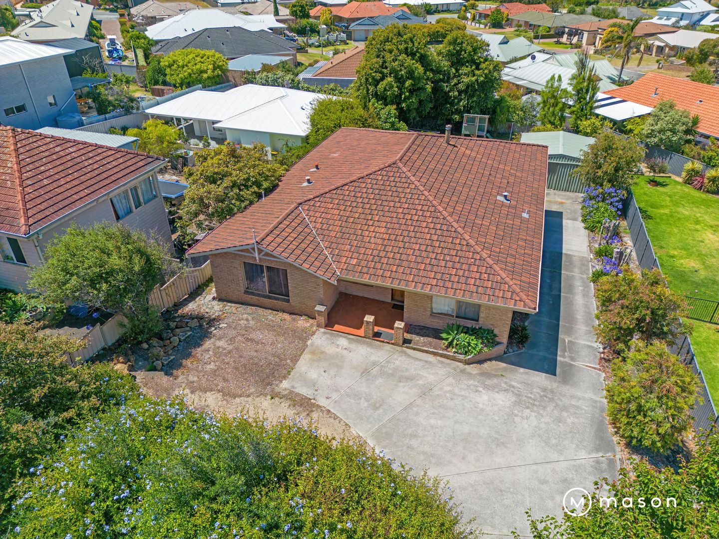 96 Middleton Road, Middleton Beach WA 6330, Image 2