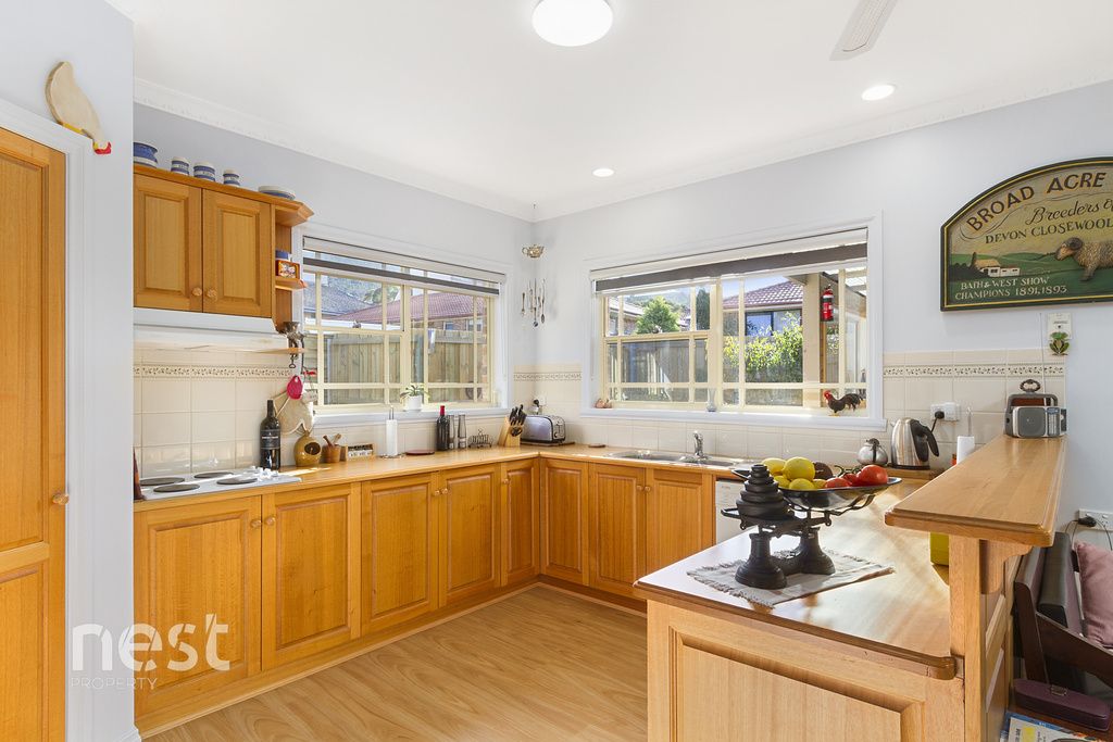 2/27 Flinders Esplanade, Taroona TAS 7053, Image 2