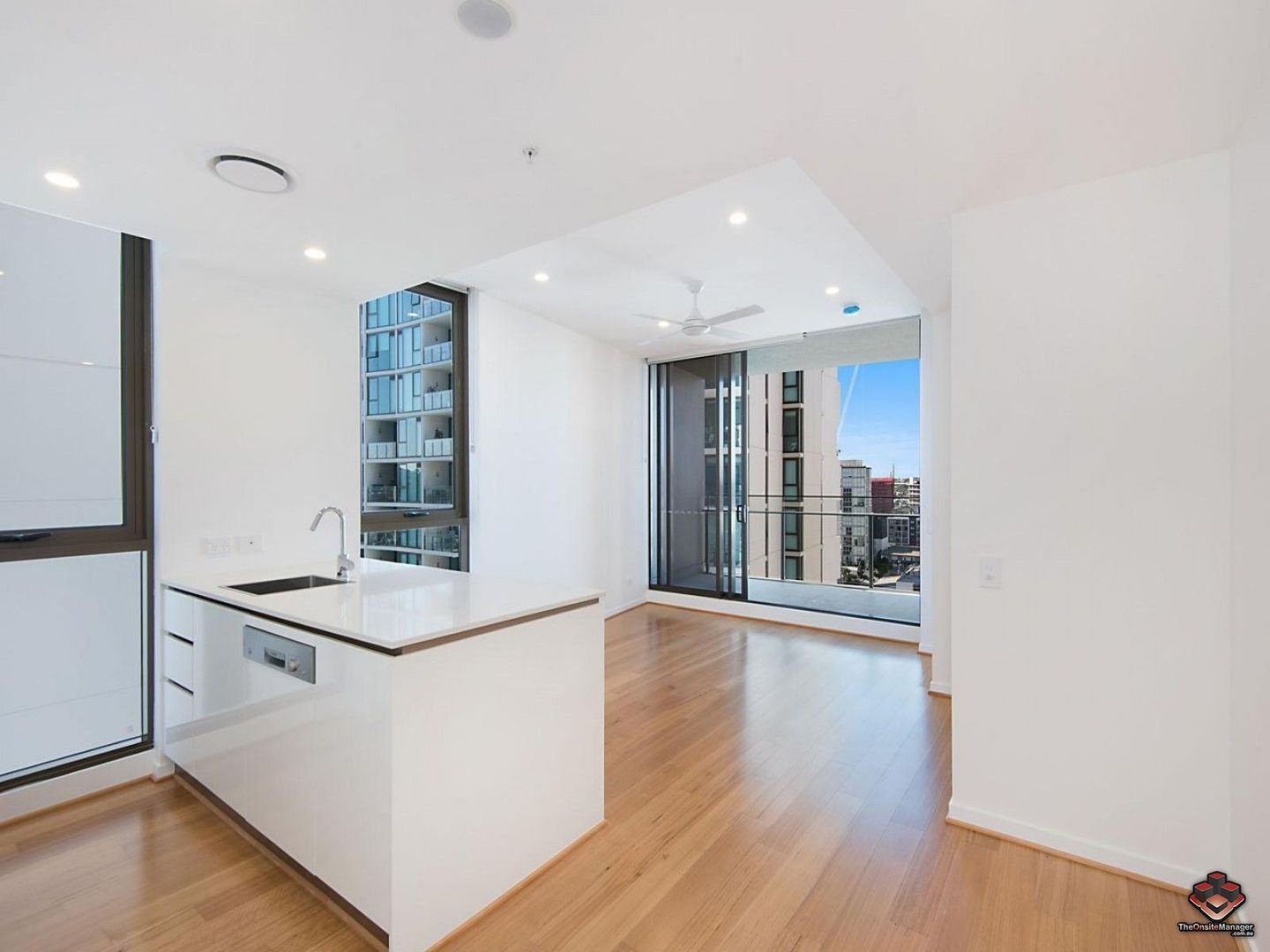 ID21119445/1033 Ann Street, Newstead QLD 4006 Apartment For Rent