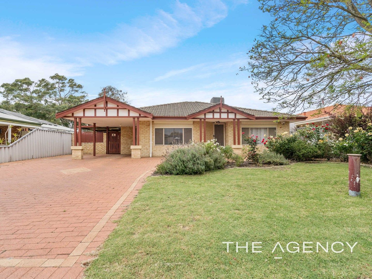 10 Armitage Close, South Guildfor Property History & Address Research