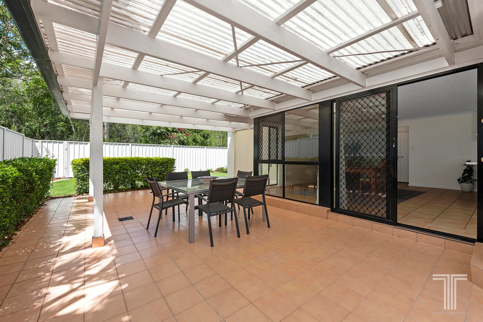 Additional image 14 of 6 Coventry Cct, Carindale QLD 4152