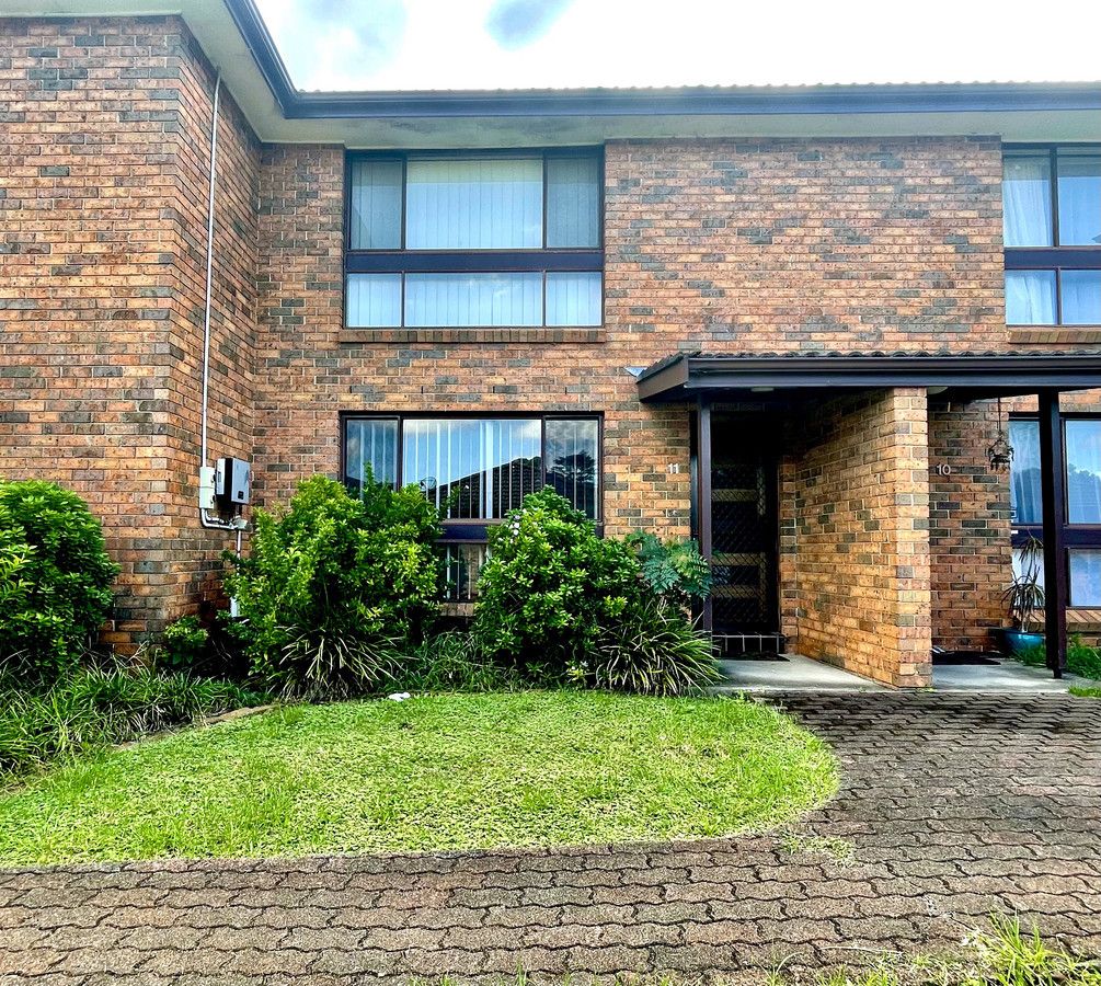 2 bedrooms Duplex in 11/29 Myee Road MACQUARIE FIELDS NSW, 2564