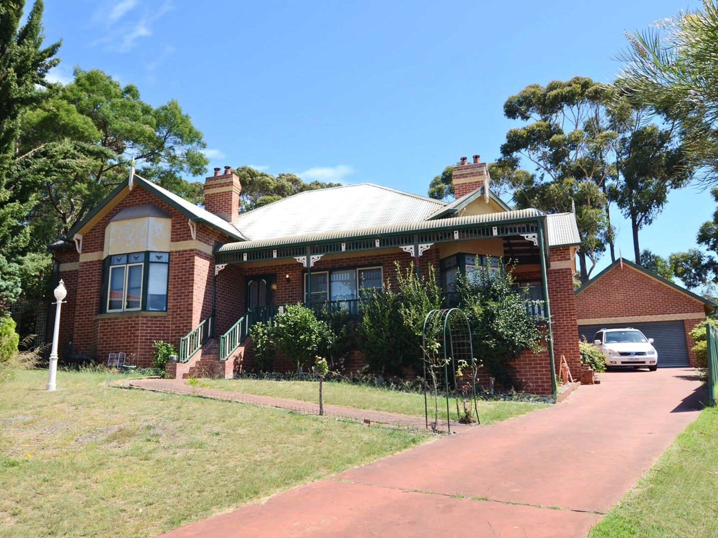 16 Flora Ct, Tura Beach NSW 2548, Image 0