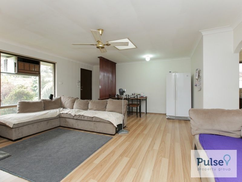 10/96 Tribute Street East, Shelley WA 6148, Image 2