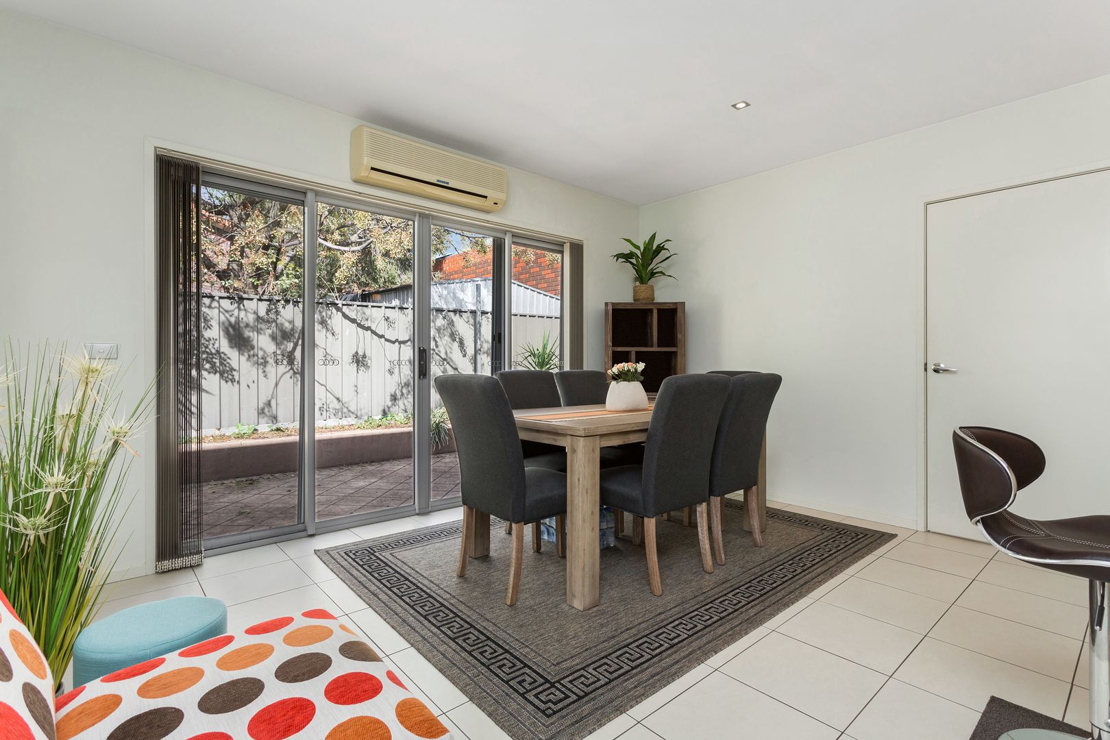 2/7A Curtin Street, Flora Hill VIC 3550, Image 1