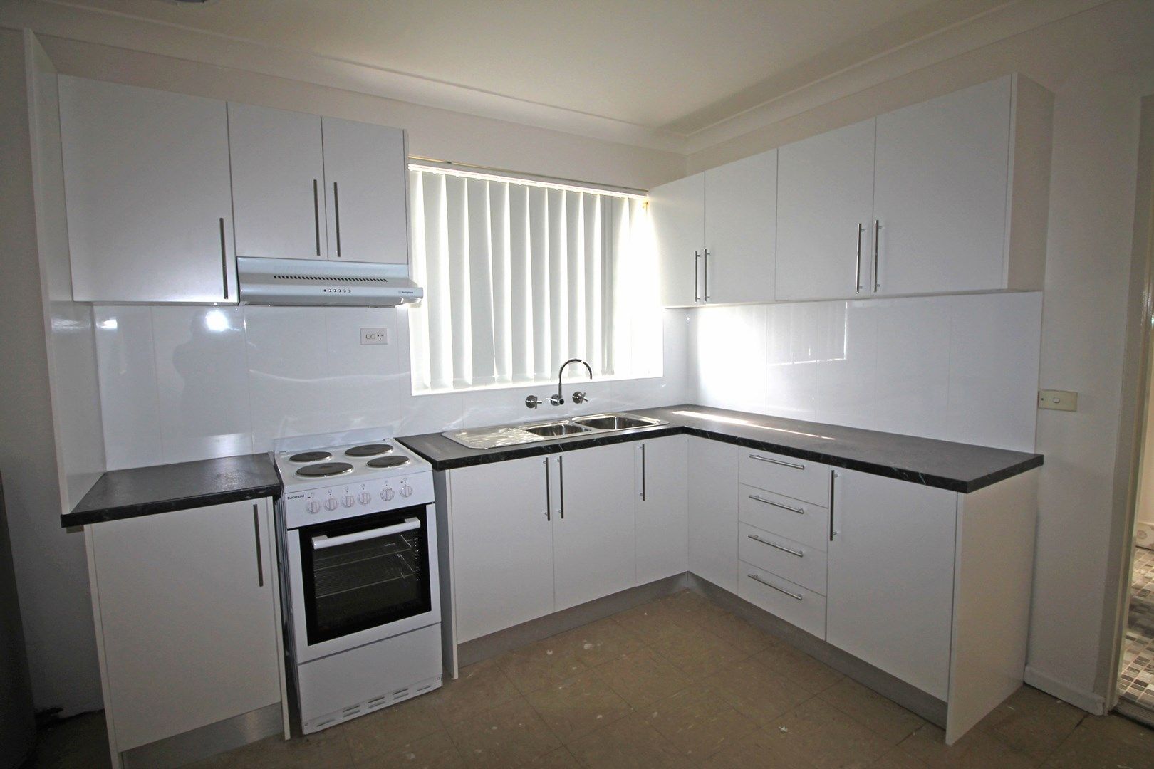 2 bedrooms Apartment / Unit / Flat in 1/27a Emma Crescent CONSTITUTION HILL NSW, 2145
