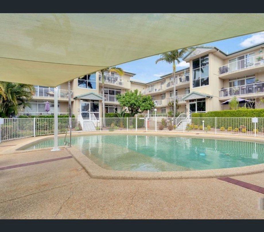 2 bedrooms Apartment / Unit / Flat in 2/26 Back Street BIGGERA WATERS QLD, 4216