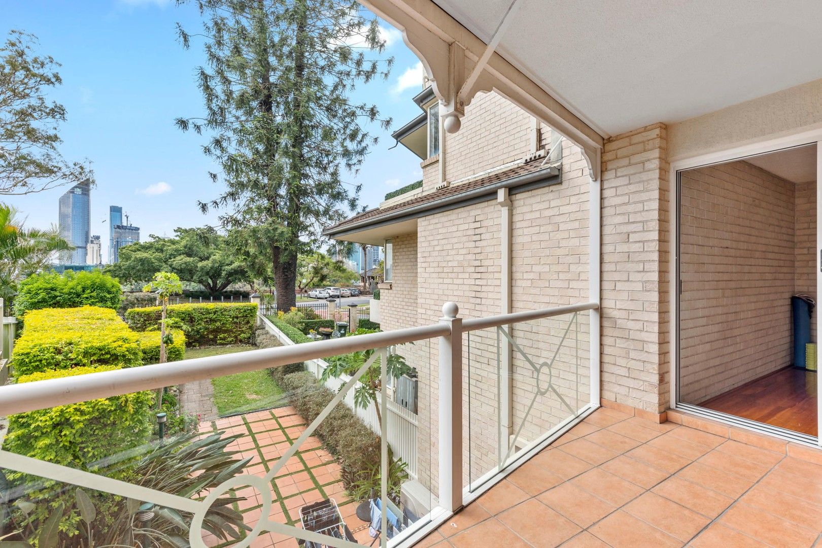 2 bedrooms Apartment / Unit / Flat in 21/236 River Terrace KANGAROO POINT QLD, 4169