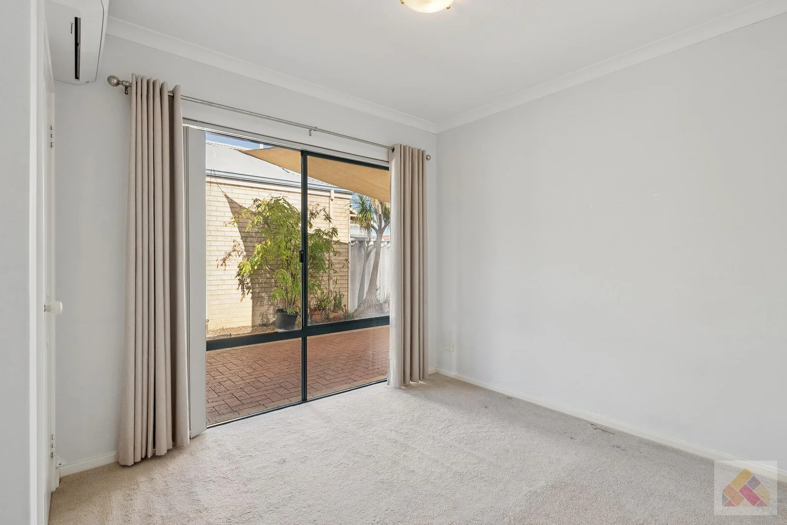 Additional image 19 of 1/41 Bentwood Avenue, Woodlands WA 6018