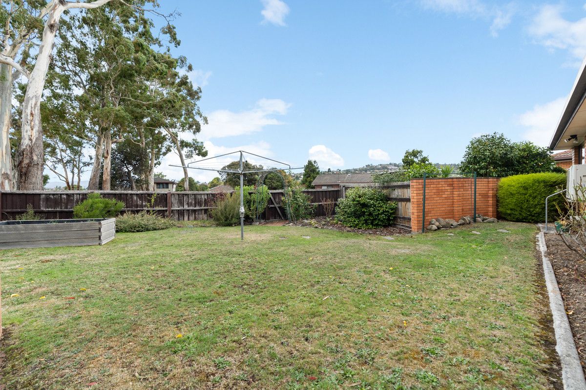 3/6 Brenock Court, Glenorchy TAS 7010, Image 2