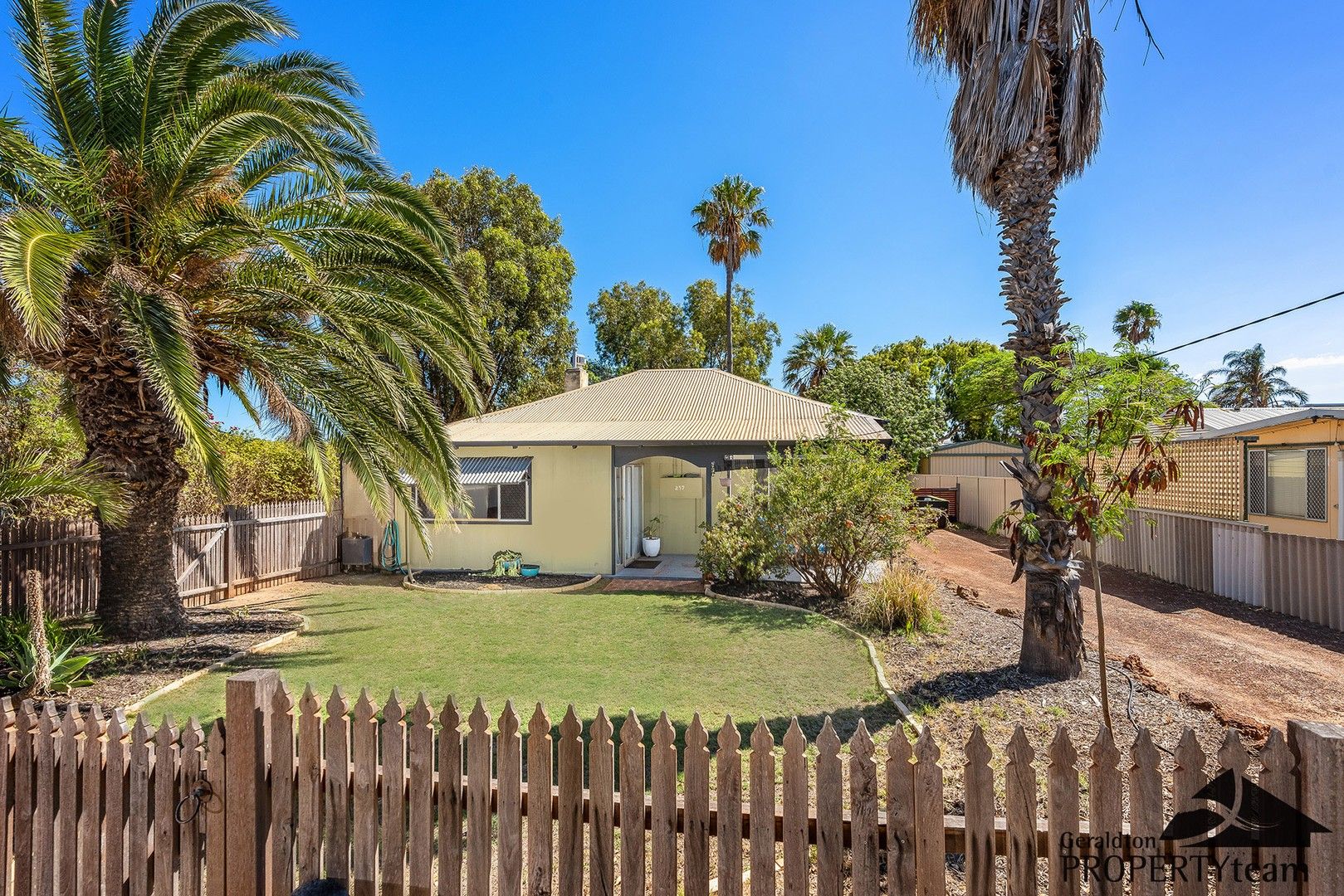 257 Second Street, Wonthella WA 6530, Image 0