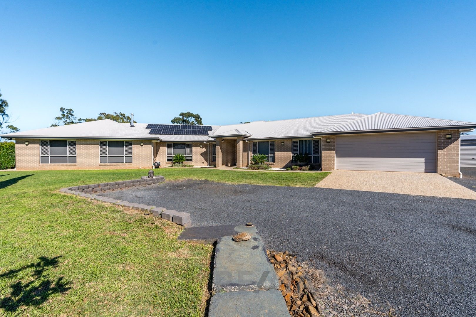 12 Gilbert CRT, Gowrie Junction QLD 4352, Image 0