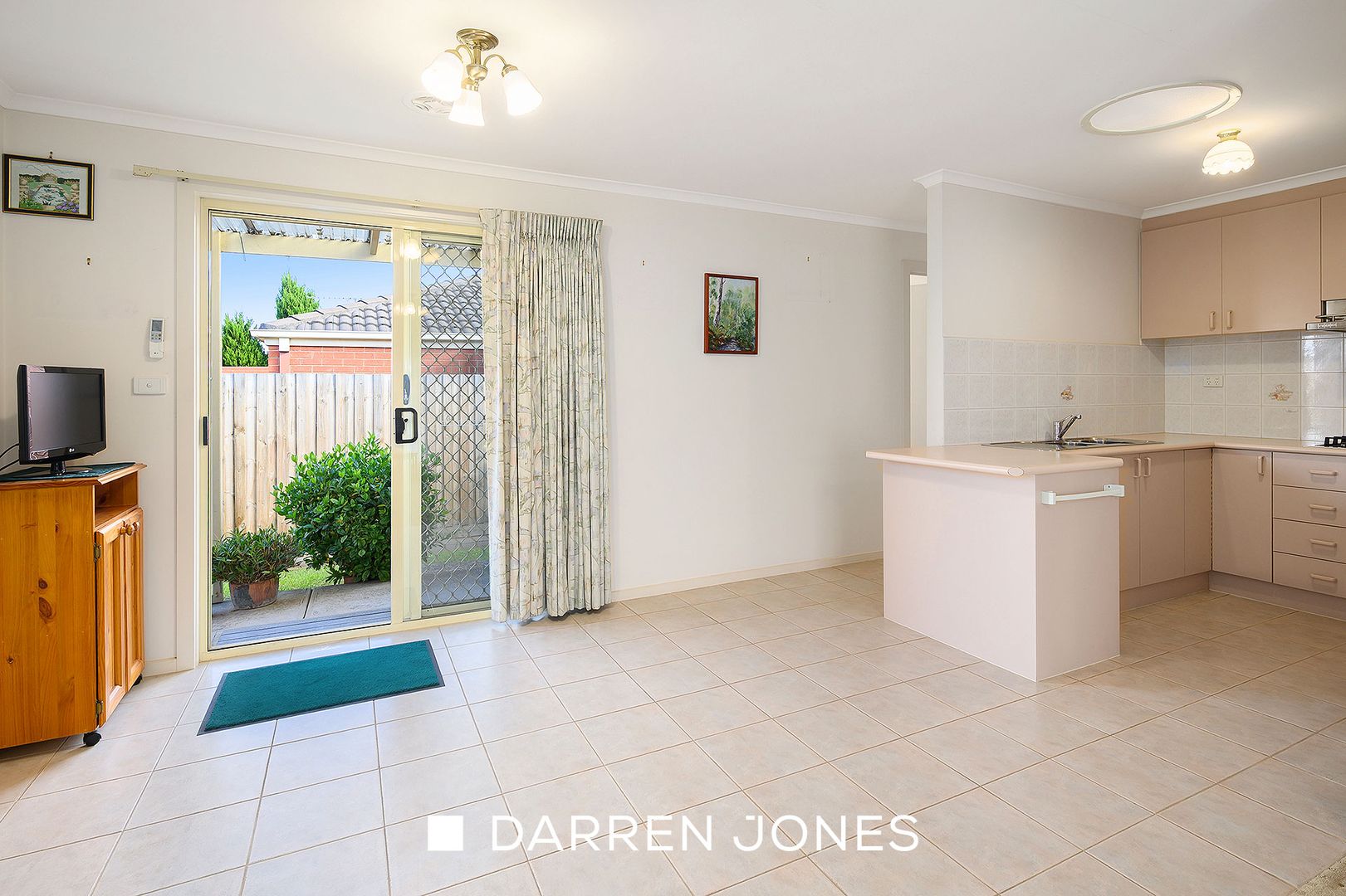 1/93B Purinuan Road, Reservoir VIC 3073, Image 2