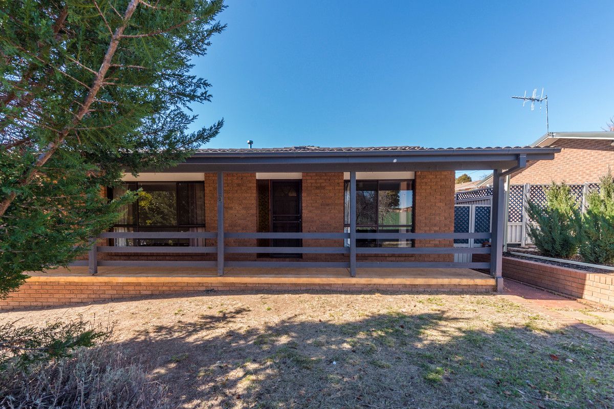 5 Moonbi Crescent, Isabella Plains ACT 2905, Image 0