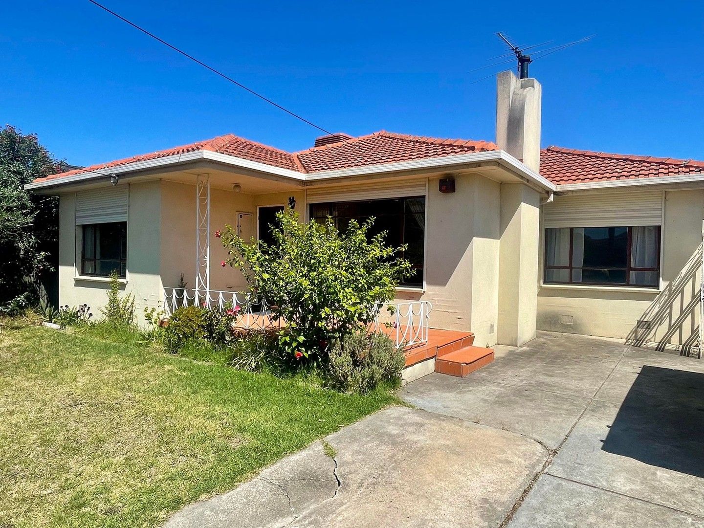 4 bedrooms House in 25 Percy Street FAWKNER VIC, 3060