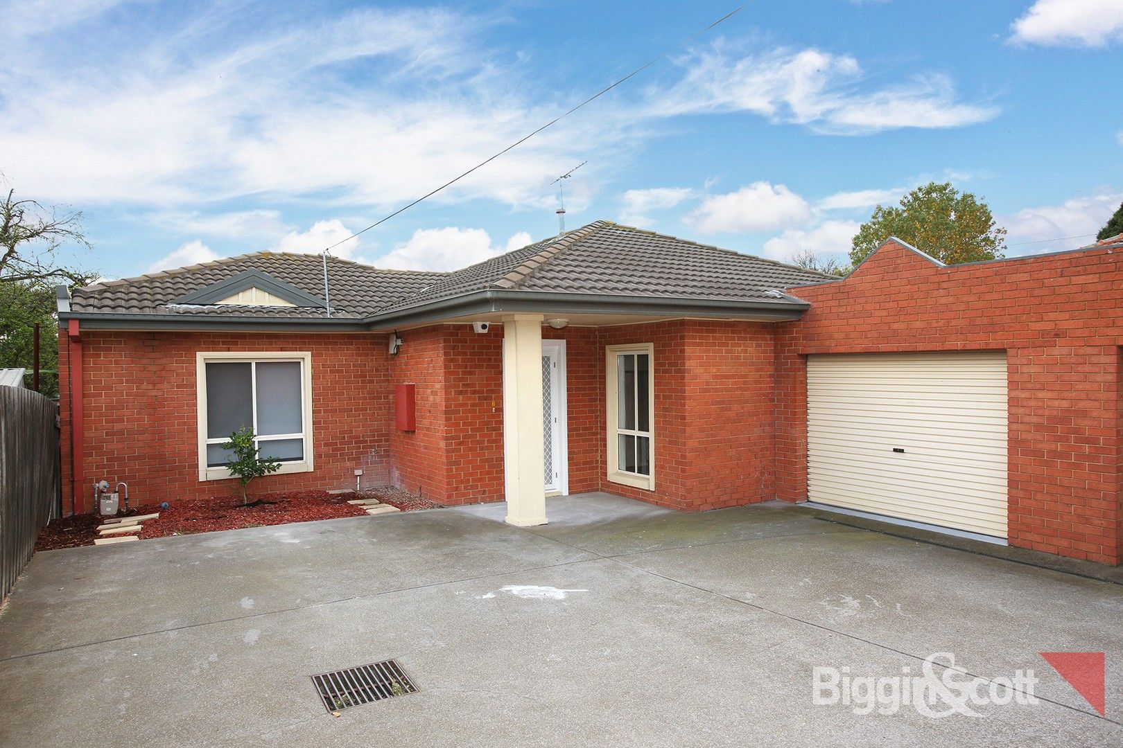 3 bedrooms Apartment / Unit / Flat in 2/73 Anderson Road SUNSHINE VIC, 3020