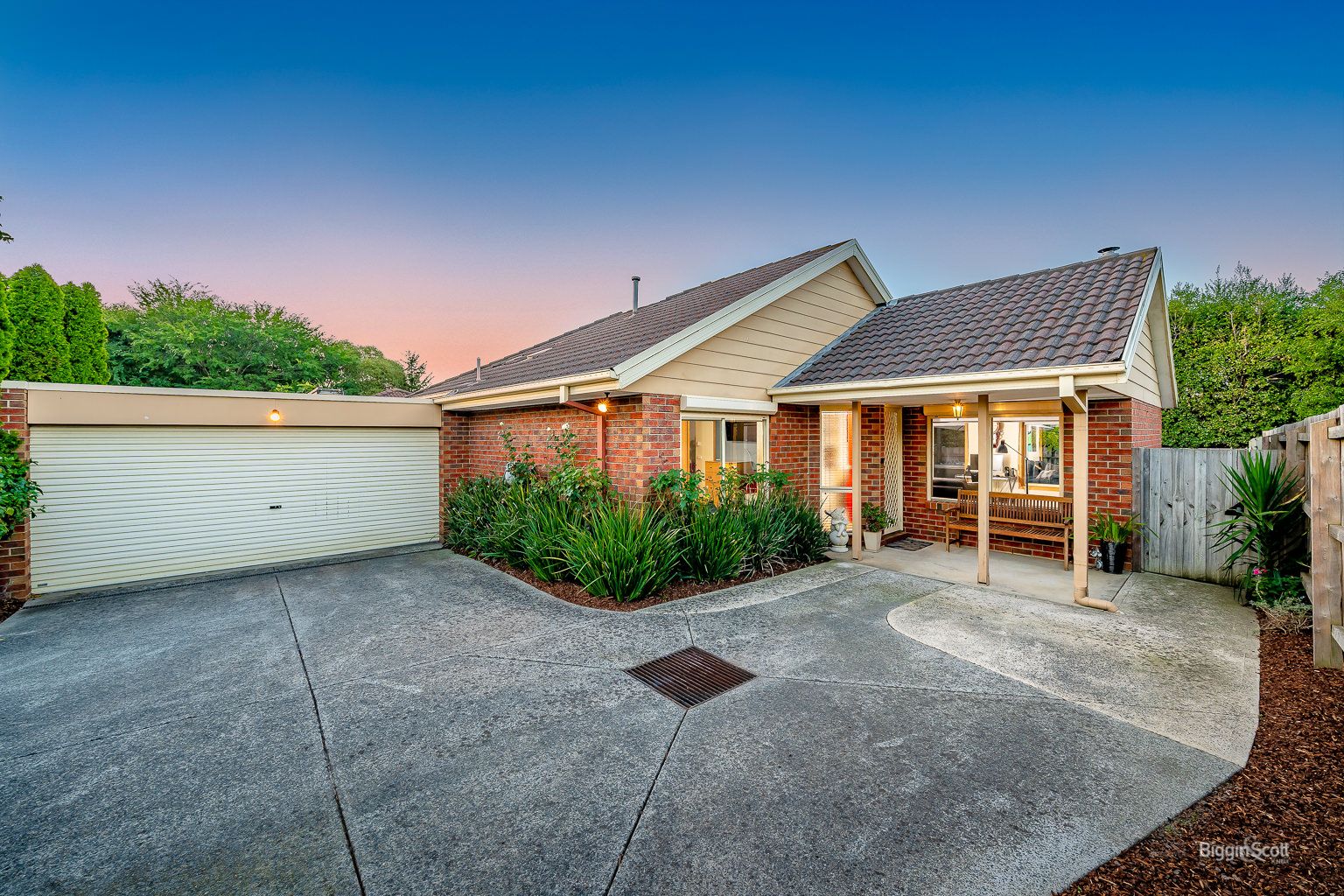 2/20 Elizabeth Street, Bayswater Property History & Address Research