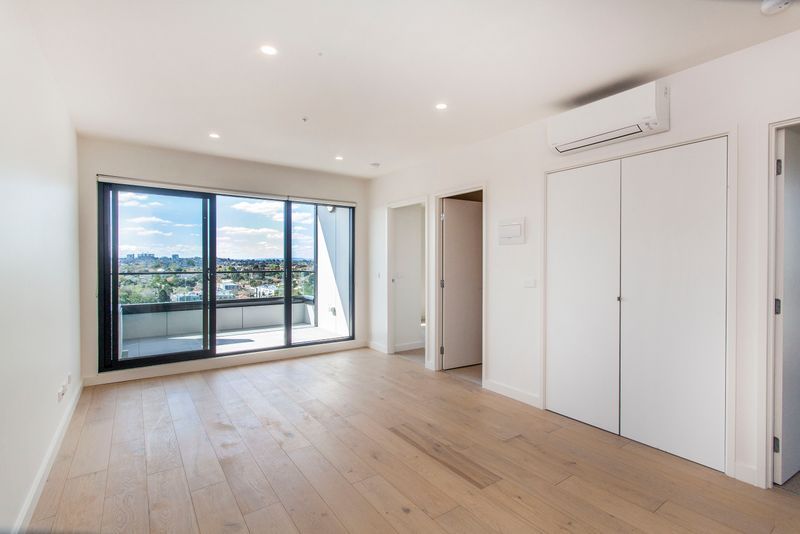 2 bedrooms Apartment / Unit / Flat in 602/19 Irving Avenue BOX HILL VIC, 3128