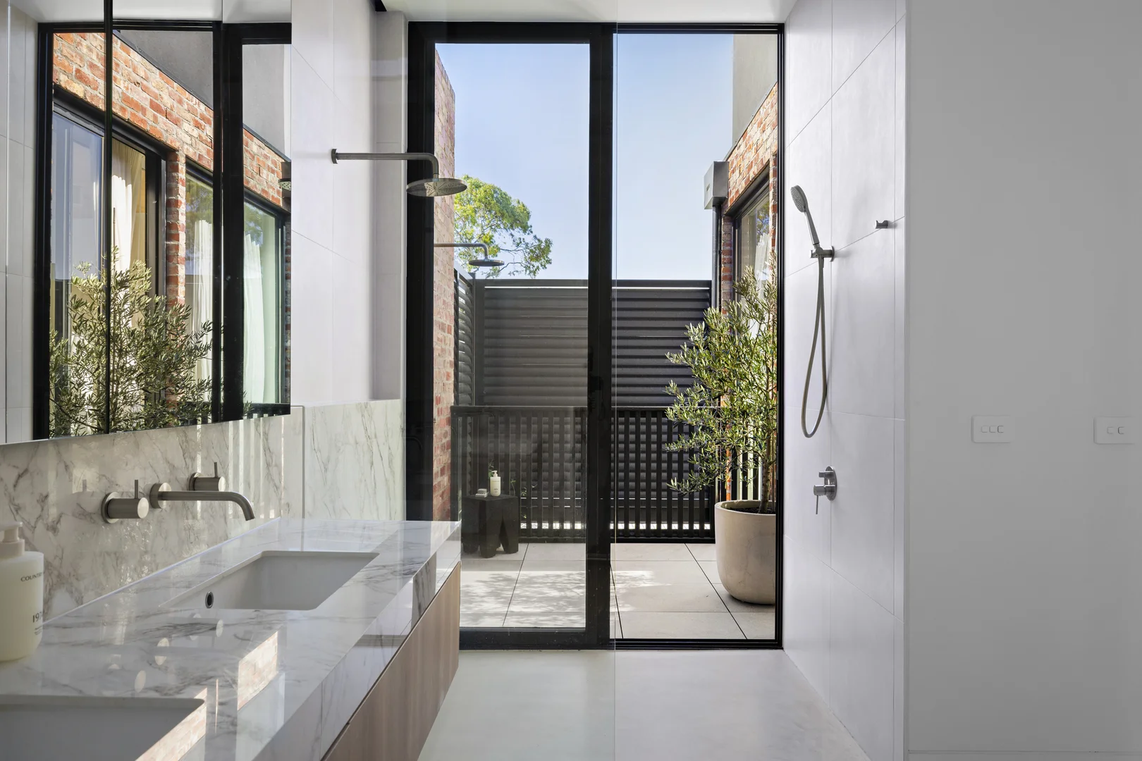 Additional image 12 of 39a James Street, Windsor VIC 3181