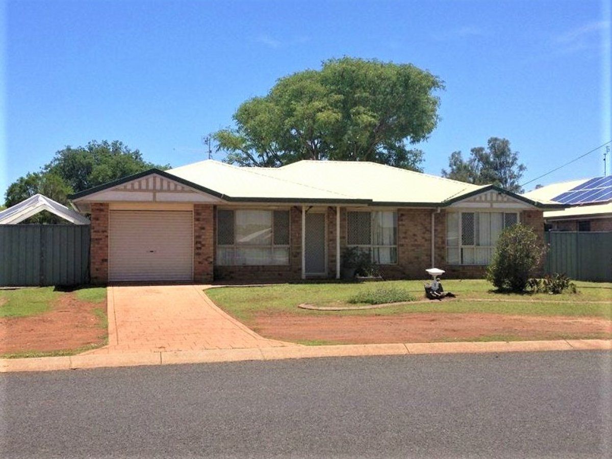 8 Shannon Court, Oakey QLD 4401