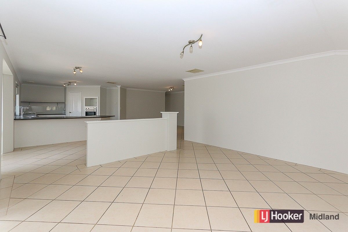 28 Glen Ross Chase, Jane Brook WA 6056, Image 0