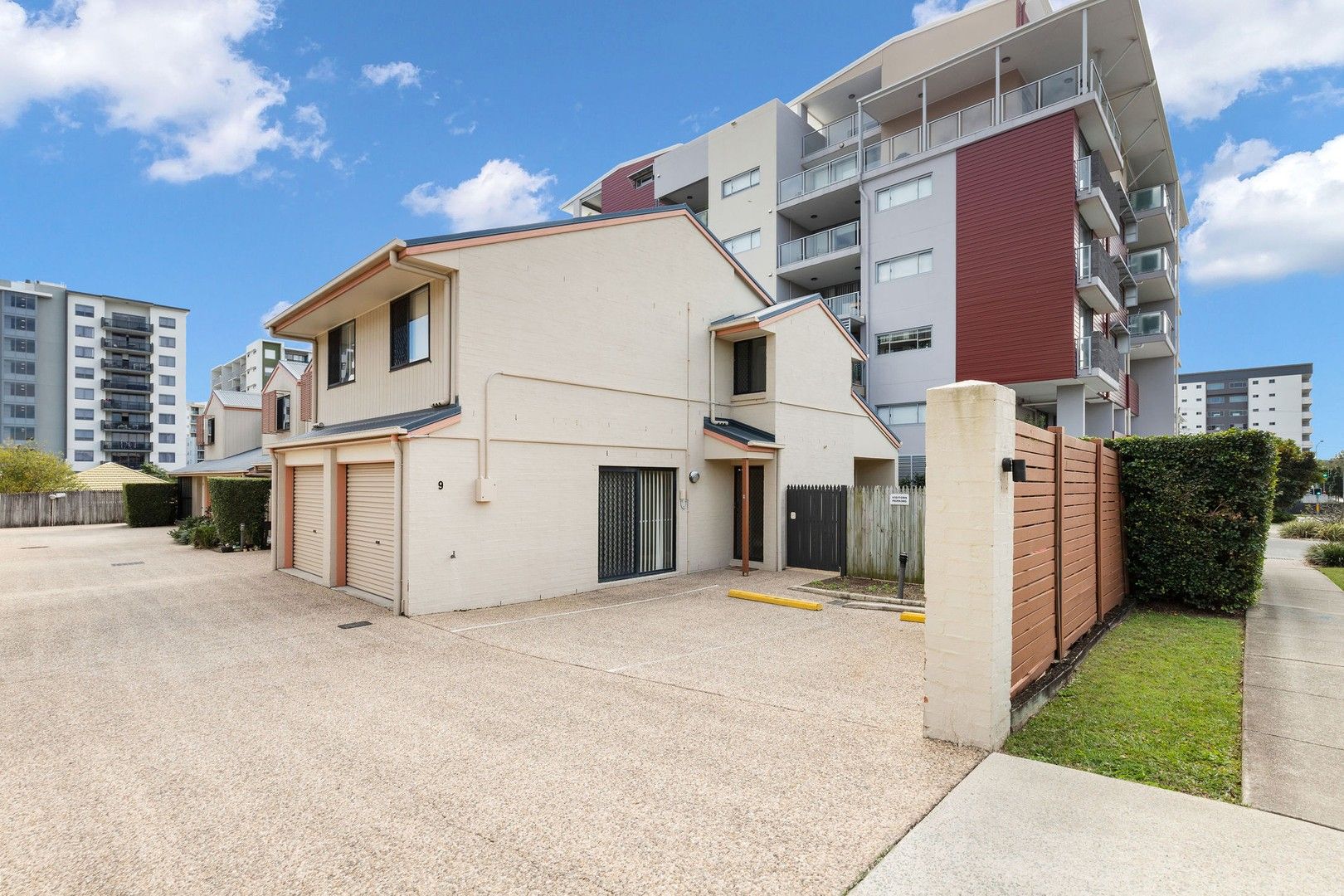 3 bedrooms Townhouse in 9/23 Kingsmill Street CHERMSIDE QLD, 4032
