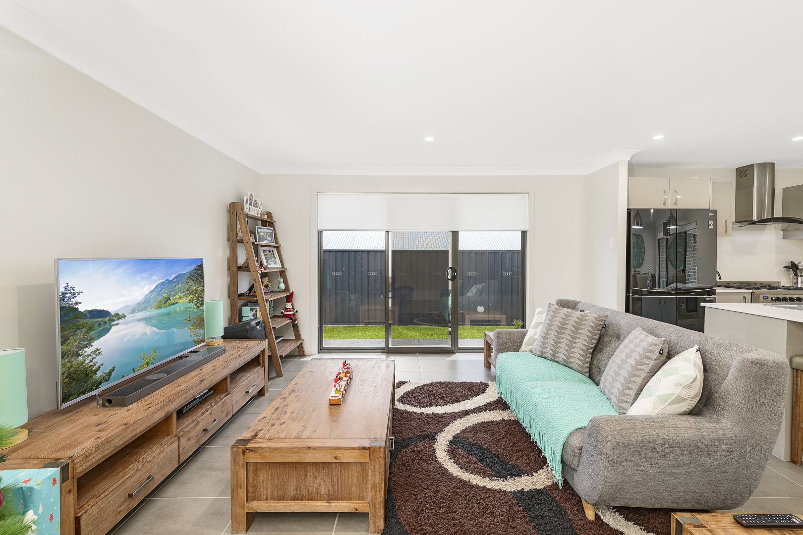 14 BUCKINGHAM LOOP, Oran Park NSW 2570, Image 2