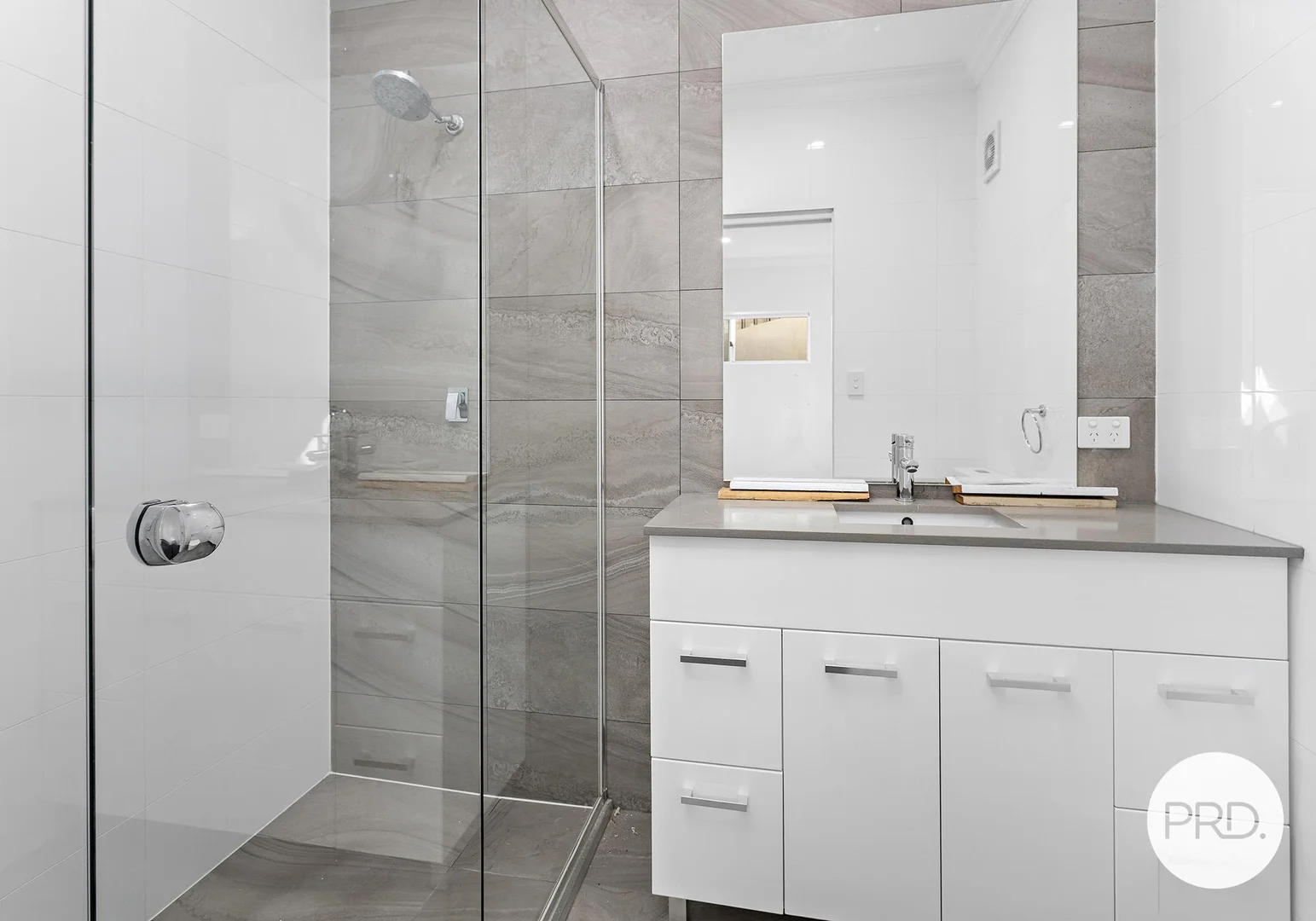 Additional image 6 of 18b Brooks Terrace, Kanahooka NSW 2530